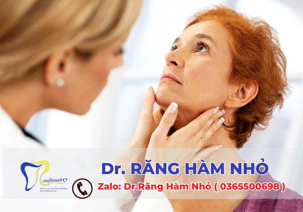 Nếu có những dấu hiệu trên, bạn cần liên hệ ngay Hotline: 0365500698 để được bác sĩ tại Dr RĂNG HÀM NHỎ thăm khám và xử lý kịp thời.